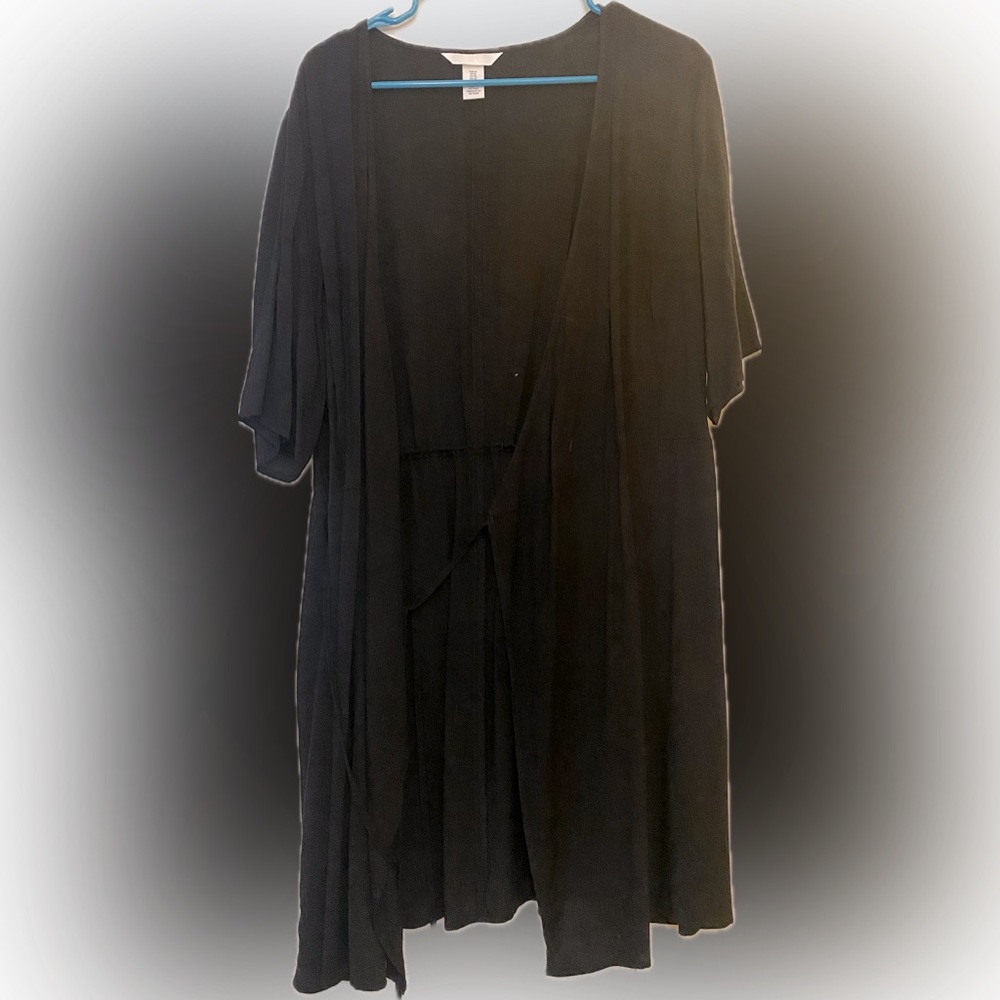 H&M wrap dress, never worn, black size XL.